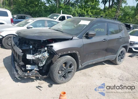 2019 Jeep Compass Altitude Fwd из США, поврежденный, VIN 3C4NJCBBXKT614708